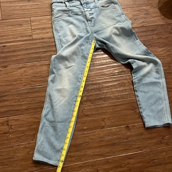 Closed Frayed Waist Womens Jeans - Picture 8 of 11